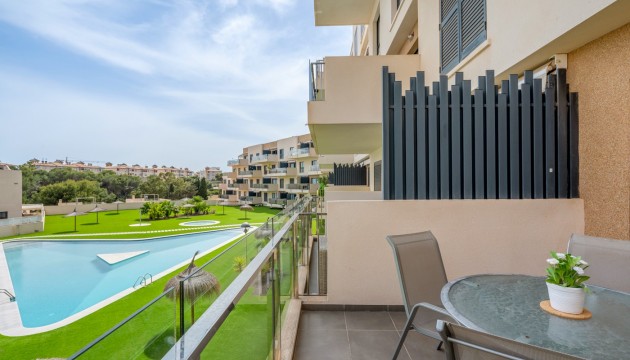 Resale - Wohnung - Orihuela Costa - La Zenia