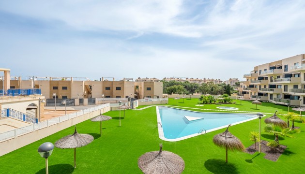 Resale - Wohnung - Orihuela Costa - La Zenia