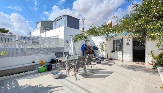 Sale - Townhouse - Torrevieja - Torreta - Salado