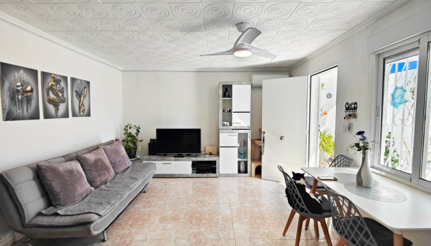 Sale - Townhouse - Torrevieja - Torreta - Salado