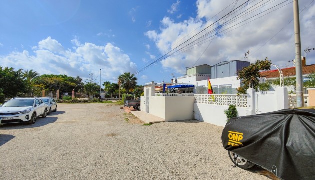 Sale - Townhouse - Torrevieja - Torreta - Salado