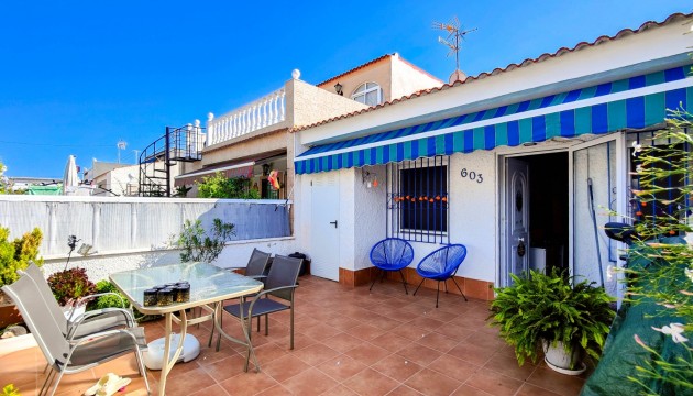 Venta - Bungalow - Torrevieja - Torreta - Salado