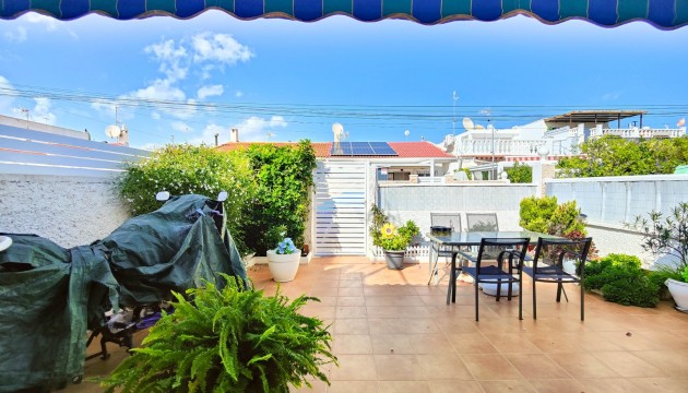 Venta - Bungalow - Torrevieja - Torreta - Salado