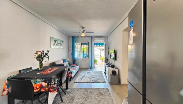 Venta - Bungalow - Torrevieja - Torreta - Salado