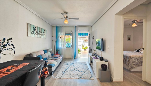 Venta - Bungalow - Torrevieja - Torreta - Salado