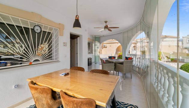 Sale - Villas - Urbanización Monteazul