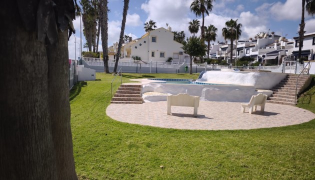 Sale - Apartment - Orihuela - Orihuela Costa