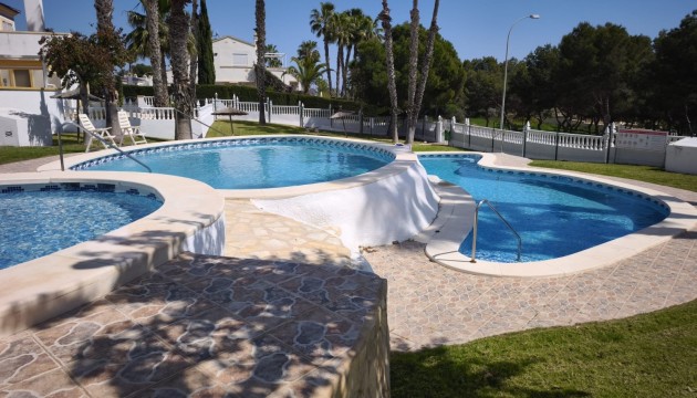 Sale - Apartment - Orihuela - Orihuela Costa