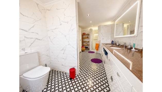 Sale - Apartment - Altaona Golf and Country Village - Altaona Golf - Country Village