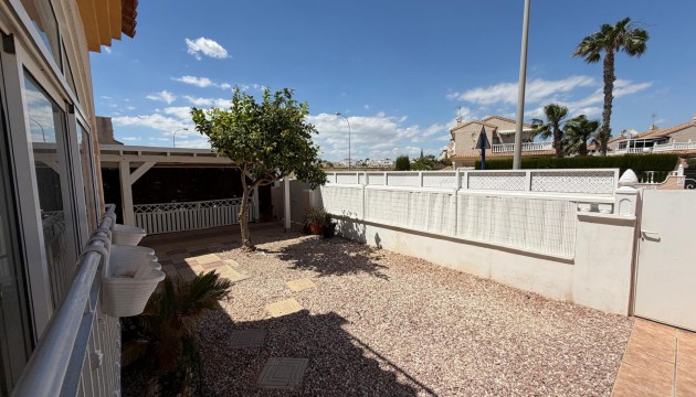 Sale - Villas - Playa Flamenca - Orihuela Costa