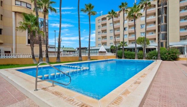 Revente - Appartement - Punta Prima - Punta prima