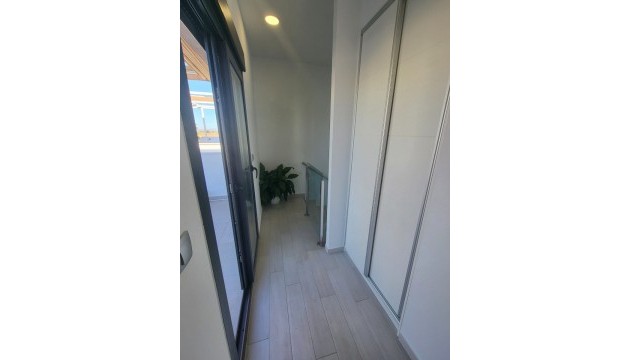 Sale - Townhouse - Daya Nueva - Daya Vieja