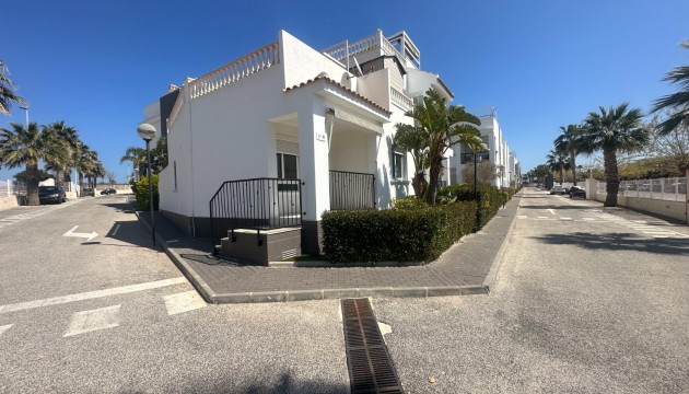 Sale - Apartment - Torrevieja - Aguas Nuevas