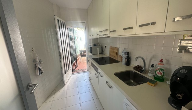 Sale - Apartment - Torrevieja - Aguas Nuevas