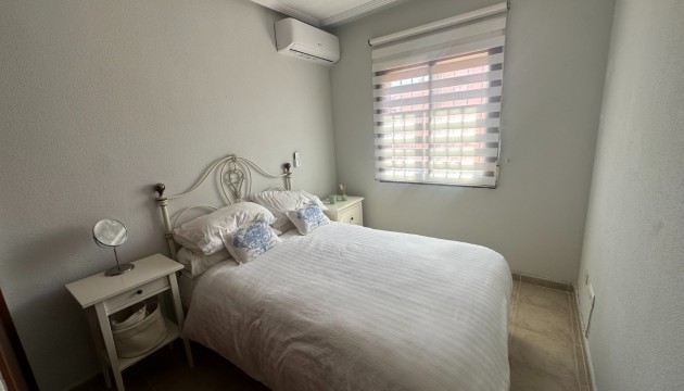 Sale - Apartment - Torrevieja - Aguas Nuevas