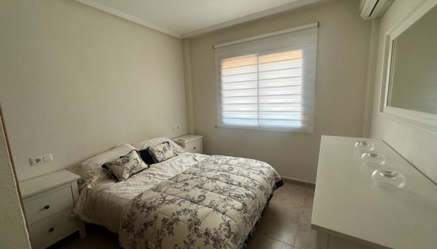 Sale - Apartment - Torrevieja - Aguas Nuevas