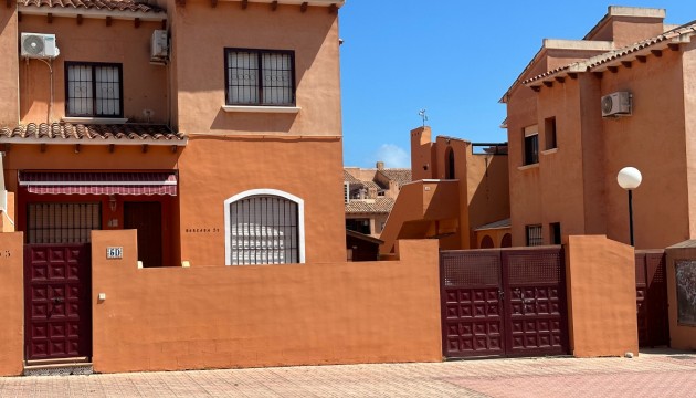 Sale - Apartment - Torrevieja - Aguas Nuevas