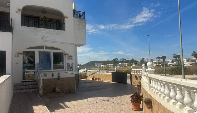 Sale - Apartment - Orihuela - Entre Naranjos Vistabella