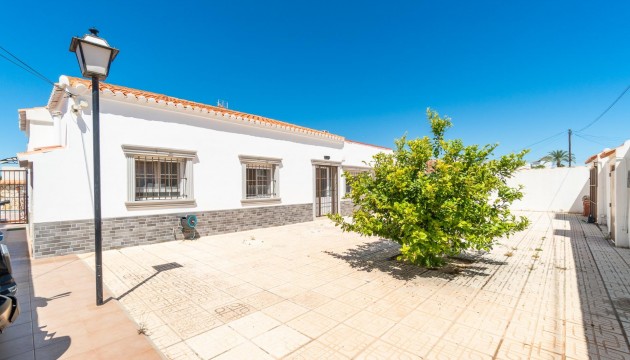 Sale - Villas - Torrevieja - Torreta florida
