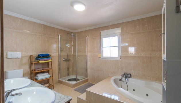 Sale - Villas - Torrevieja - Torreta florida