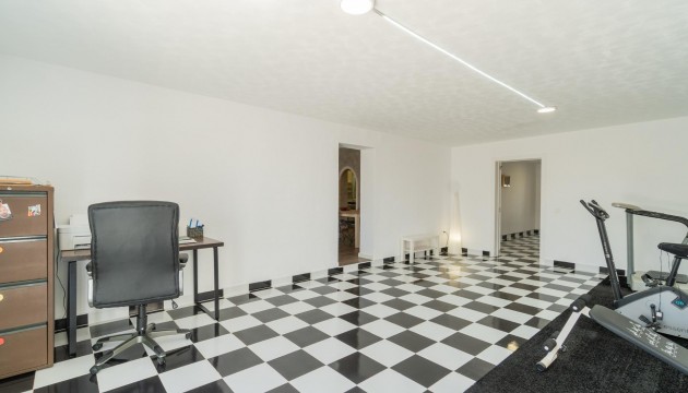 Sale - Villas - Torrevieja - Torreta florida