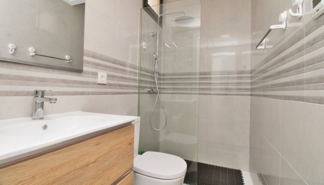 Venta - Villas
 - Villamartin - Villamartín
