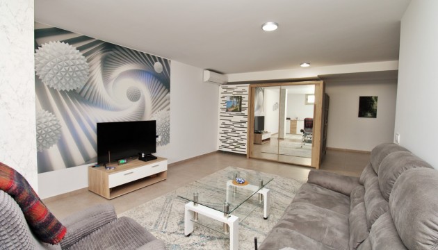 Venta - Villas
 - Villamartin - Villamartín
