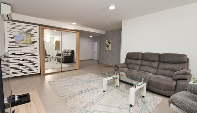 Venta - Villas
 - Villamartin - Villamartín