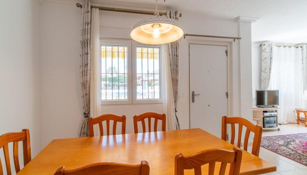 Sale - Chalet - Orihuela - Playa Flamenca
