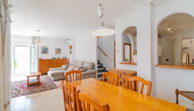 Sale - Chalet - Orihuela - Playa Flamenca
