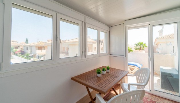 Sale - Chalet - Orihuela - Playa Flamenca