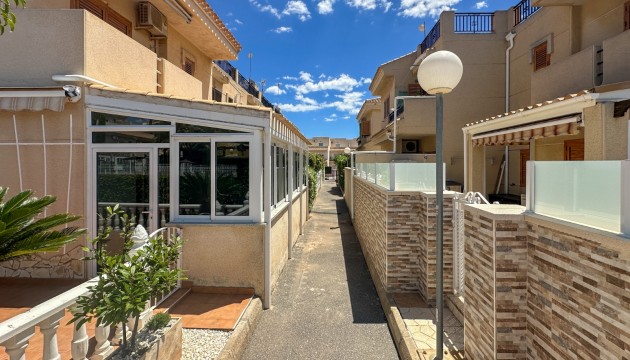 Sale - Apartment - Orihuela Costa - Playa Flamenca