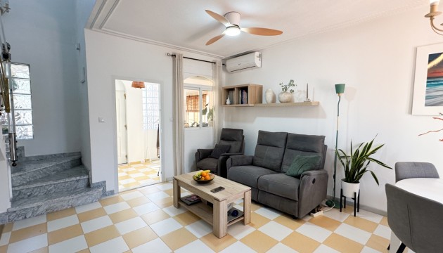 Venta - Villas
 - Torrevieja - Nueva Torrevieja