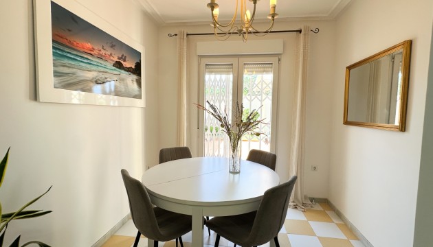 Venta - Villas
 - Torrevieja - Nueva Torrevieja