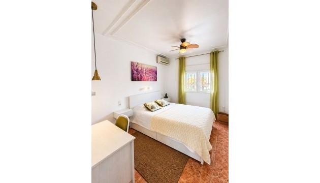 Venta - Villas
 - Torrevieja - Nueva Torrevieja