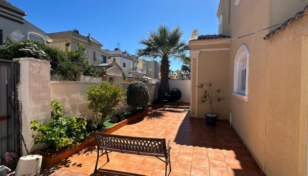 Venta - Villas
 - Torrevieja - Nueva Torrevieja