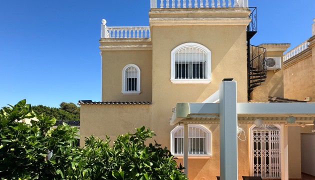 Venta - Villas
 - Torrevieja - Nueva Torrevieja