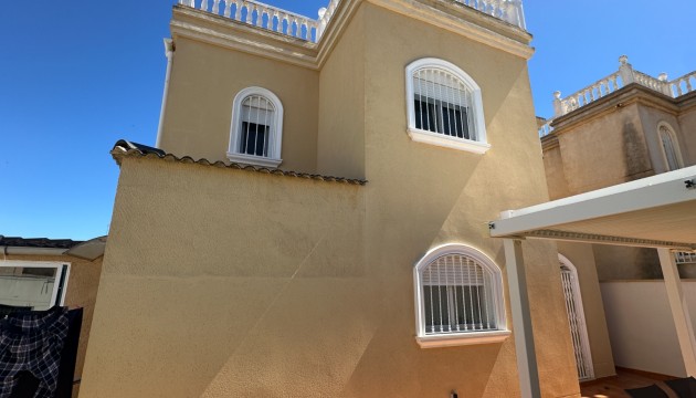 Venta - Villas
 - Torrevieja - Nueva Torrevieja