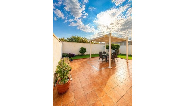 Venta - Villas
 - Torrevieja - Nueva Torrevieja
