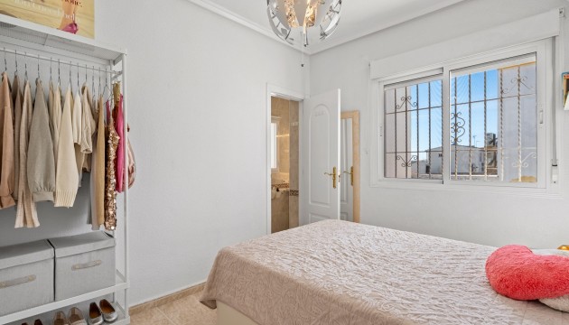 Resale - Villen
 - Benijofar - Monte Azul