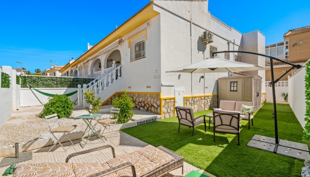 Resale - Villen
 - Benijofar - Monte Azul