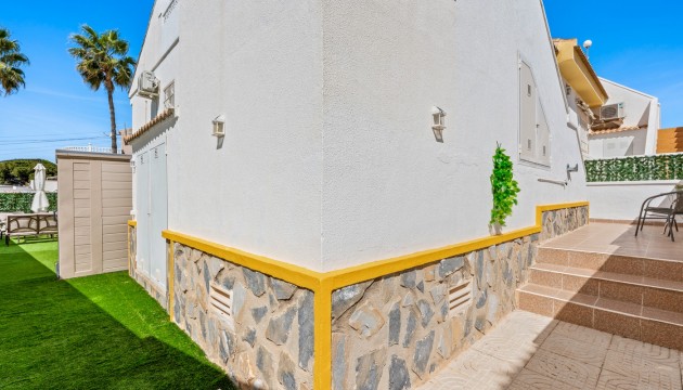 Resale - Villen
 - Benijofar - Monte Azul