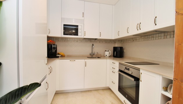 Resale - Townhouse - Villamartin - PAU 8