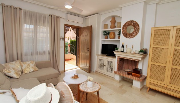 Resale - Townhouse - Villamartin - PAU 8