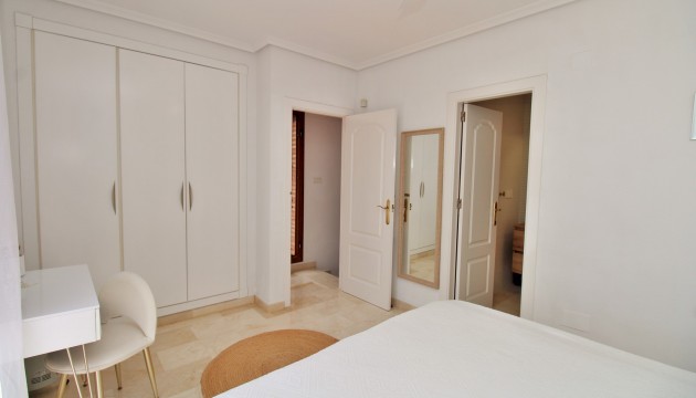Resale - Townhouse - Villamartin - PAU 8
