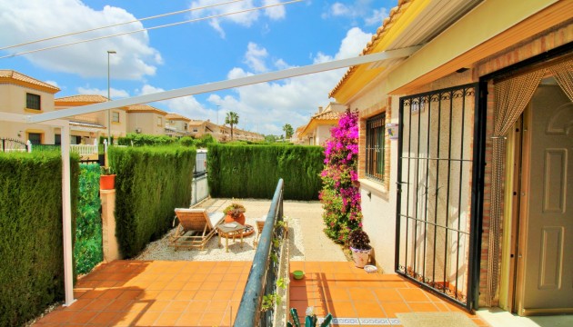 Resale - Townhouse - Villamartin - PAU 8