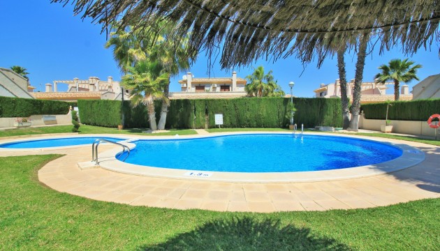 Resale - Townhouse - Villamartin - PAU 8