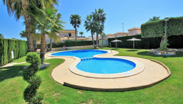 Resale - Townhouse - Villamartin - PAU 8