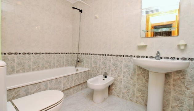 Sale - Apartment - Playa Flamenca
