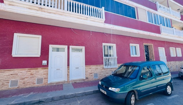 Resale - Wohnung - Algorfa
